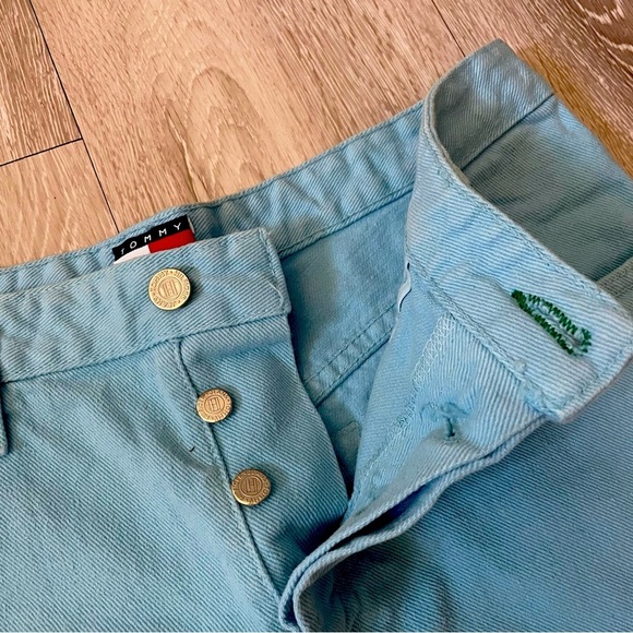 Vintage Tommy Hilfiger Veronica Baby Blue Denim Jean Shorts Button Fly Size 30 - Picture 7 of 9